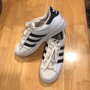 Adidas superstar